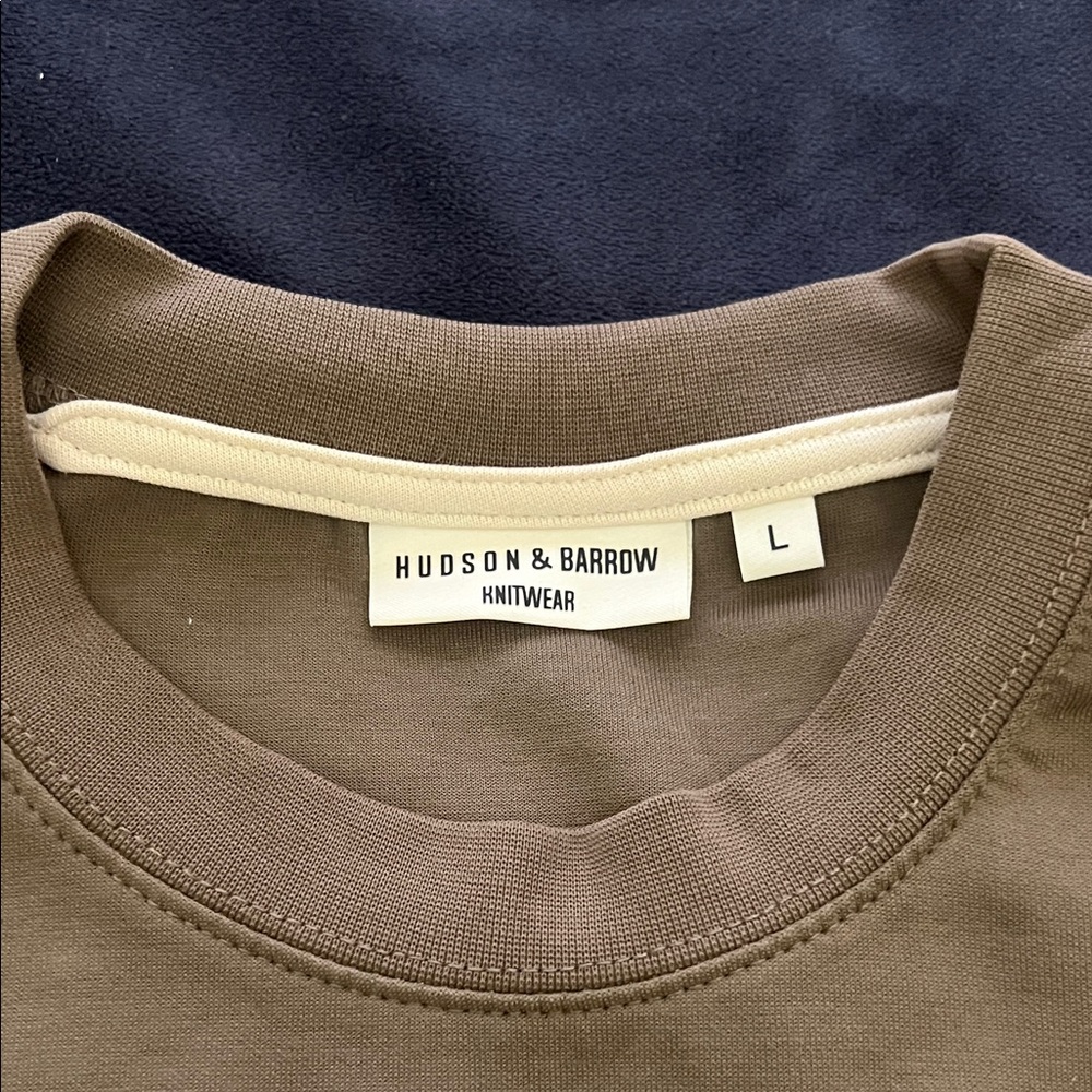 Hudson & Barrow Men's Long Sleeve Brown Tee